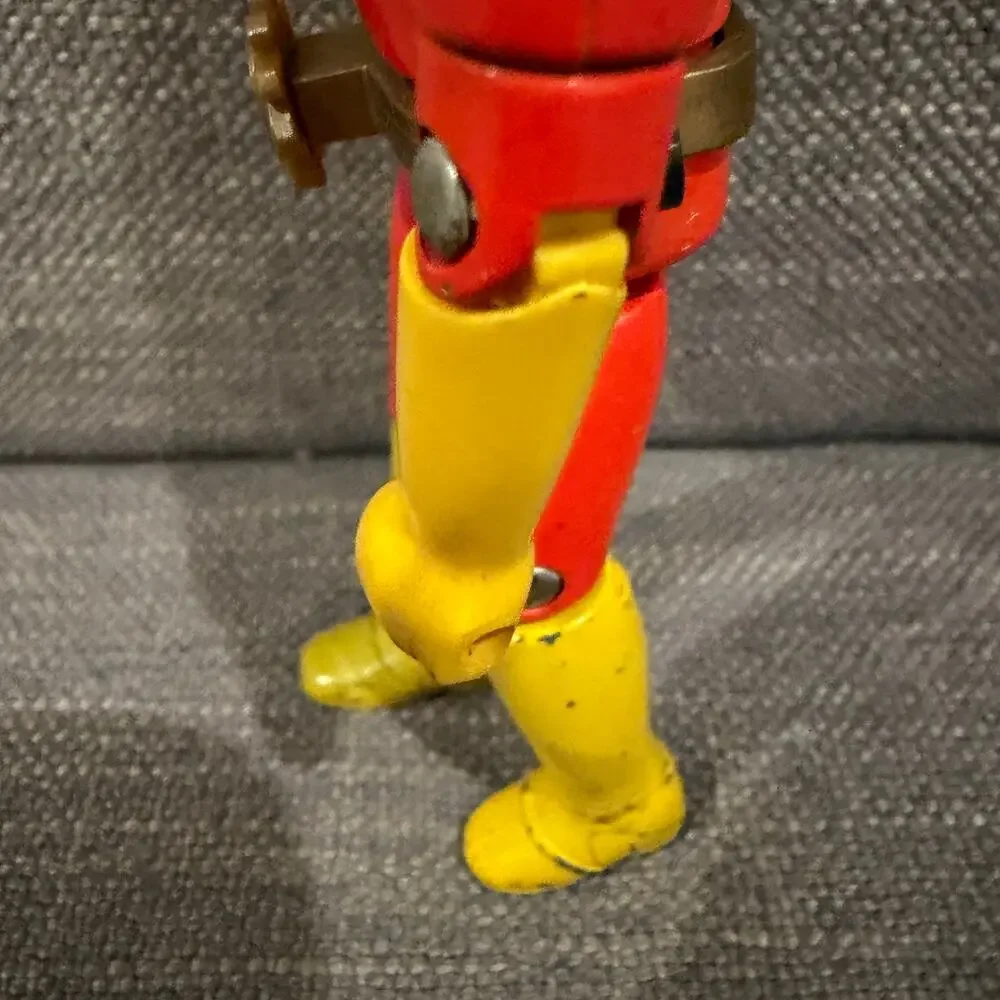 Popy Chogokin Red Vintage Brick Head Super Sentai Figure 5